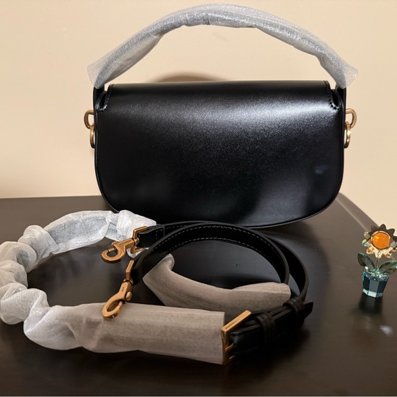 NEW Black Shoulder Crossbody Bag with Gold Hardware - Picture 2 of 4